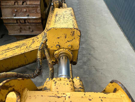 Bulldozer 2005 Caterpillar D7R II (32)