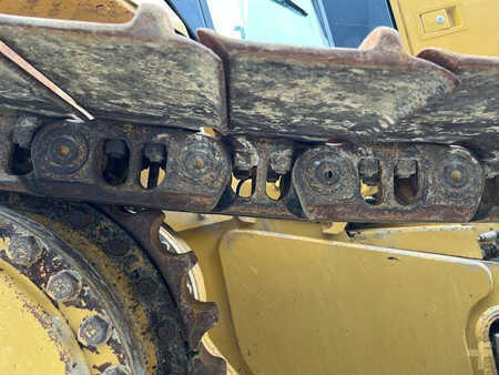 Grondschuivers 2011 Caterpillar D6N LGP (17)