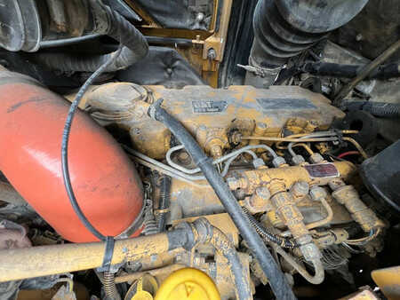 Grondschuivers 2011 Caterpillar D6N LGP (26)