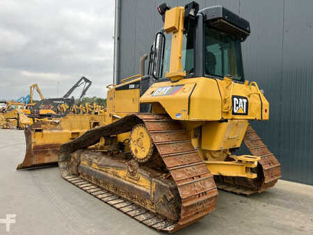 Grondschuivers 2011 Caterpillar D6N LGP (3)