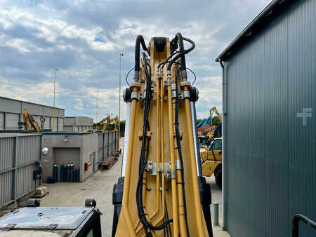 Pelles sur chenilles 2014 Caterpillar 374FL ME | U/C 70%! (21)