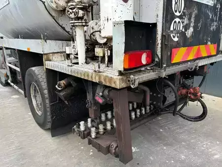 Andet 2000 Renault Rincheval - 9.000 Liter (10)