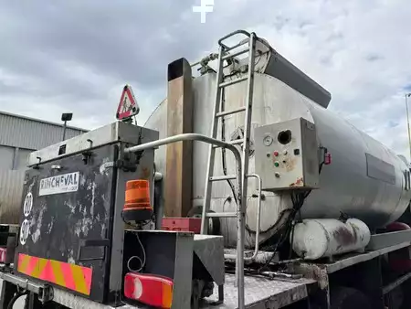 Andet 2000 Renault Rincheval - 9.000 Liter (13)