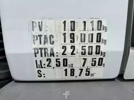 Andet 2000 Renault Rincheval - 9.000 Liter (20)