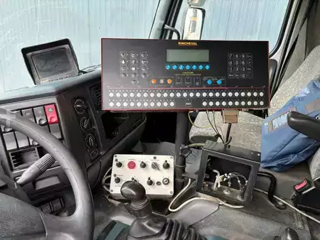 Andet 2000 Renault Rincheval - 9.000 Liter (28)