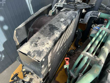 Zalomené klouby-dampry  2008 Volvo A35E FS (26)