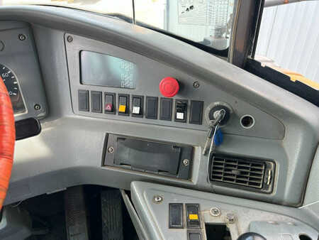 Zalomené klouby-dampry  2008 Volvo A35E FS (36)