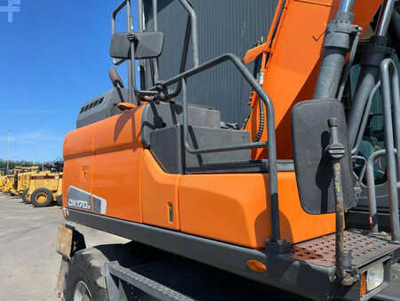 Mobilní bagry 2015 Doosan DX170W-5 (11)