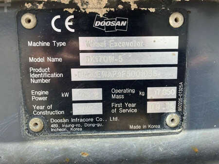 Mobilní bagry 2015 Doosan DX170W-5 (6)