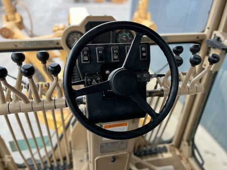 Livellatrici 1997 Caterpillar 140H (21)