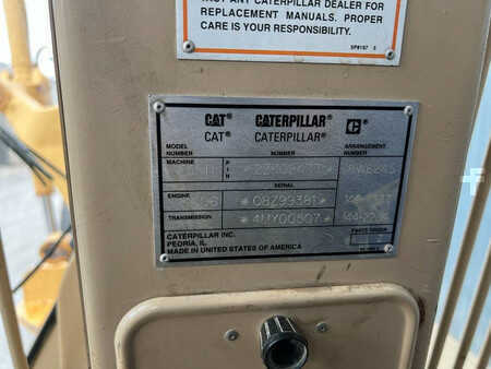 Livellatrici 1997 Caterpillar 140H (25)