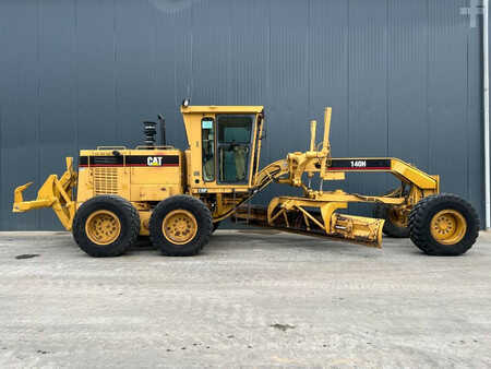 Livellatrici 1997 Caterpillar 140H (37)