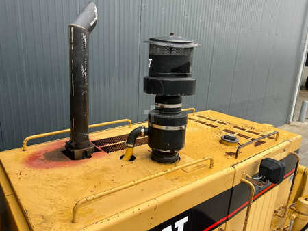 Livellatrici 1997 Caterpillar 140H (9)