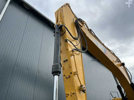 Escavadora de rastos 2009 Caterpillar 328D LCR (12)