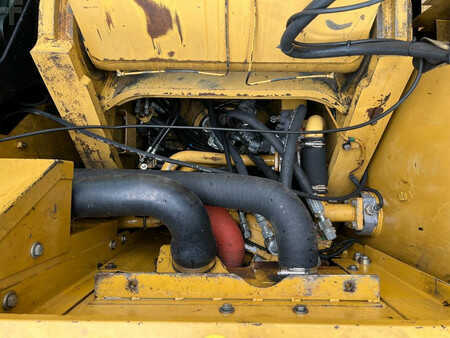 Escavadora de rastos 2009 Caterpillar 328D LCR (15)