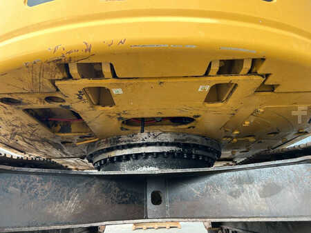 Escavadora de rastos 2009 Caterpillar 328D LCR (24)