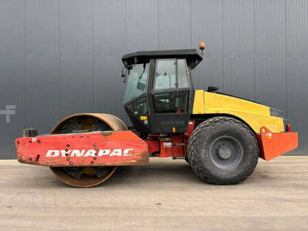 Sestavy válců 2010 Dynapac CA602D (5)