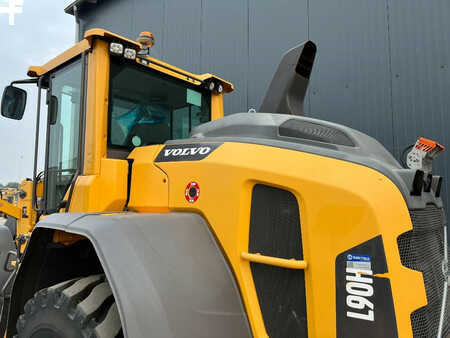 Ładowarki kołowe 2015 Volvo L90H (13)