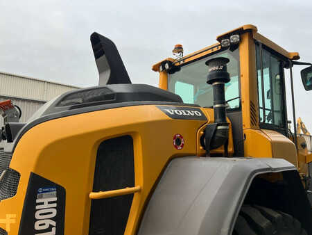 Ładowarki kołowe 2015 Volvo L90H (14)