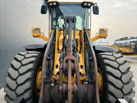 Ładowarki kołowe 2015 Volvo L90H (24)