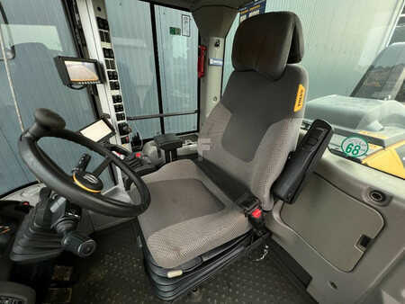 Ładowarki kołowe 2015 Volvo L90H (37)