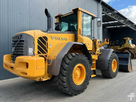 Ładowarki kołowe 2011 Volvo L90F (32)