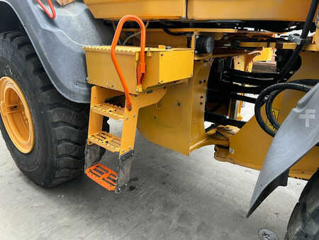 Cargadoras de ruedas 2017 Volvo L120H (20)