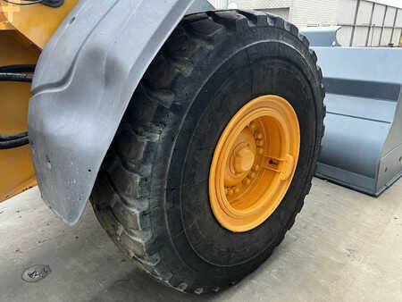 Cargadoras de ruedas 2017 Volvo L120H (32)