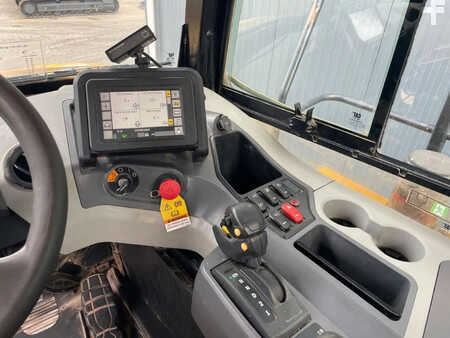 Tombereau articulé 2018 Caterpillar 745 04A - New Tires (33)