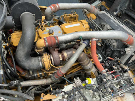 Tombereau articulé 2019 Caterpillar 745 (15)