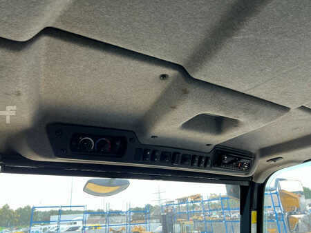 Tombereau articulé 2019 Caterpillar 745 (24)