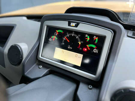 Tombereau articulé 2019 Caterpillar 745 (28)