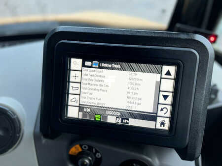 Tombereau articulé 2019 Caterpillar 745 (31)