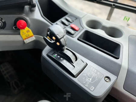 Tombereau articulé 2019 Caterpillar 745 (34)