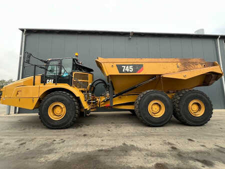 Tombereau articulé 2019 Caterpillar 745 (38)