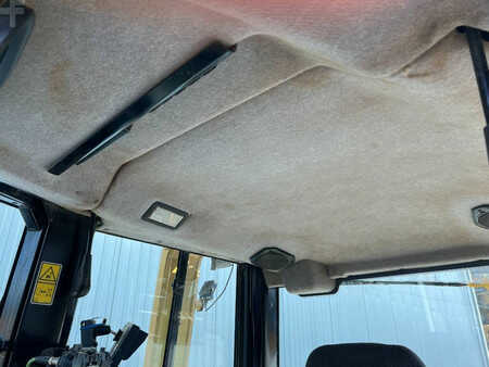 Grondschuivers 2016 Caterpillar D6N LGP (25)