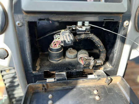 Grondschuivers 2016 Caterpillar D6N LGP (34)