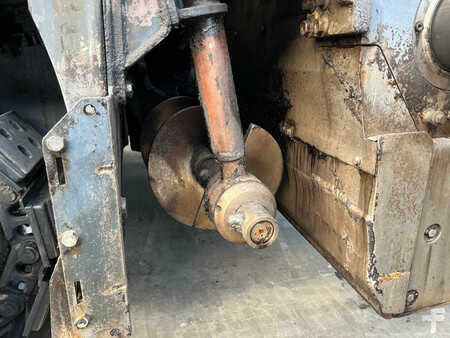 Adoquines de ruedas 2015 VÖGELE SUPER 1800-3i (11)