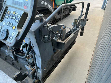 Adoquines de ruedas 2015 VÖGELE SUPER 1800-3i (27)