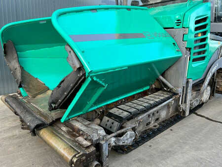 Adoquines de ruedas 2015 VÖGELE SUPER 1800-3i (9)