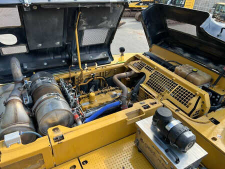 Escavadora de rastos 2015 Caterpillar 336F LN (25)