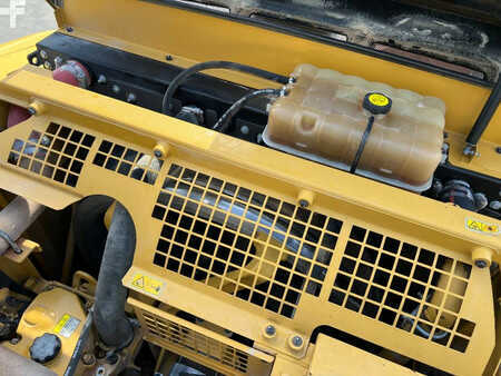 Escavadora de rastos 2015 Caterpillar 336F LN (27)