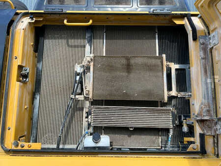 Escavadora de rastos 2015 Caterpillar 336F LN (29)