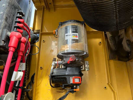 Escavadora de rastos 2015 Caterpillar 336F LN (31)