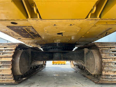 Escavadora de rastos 2015 Caterpillar 336F LN (7)