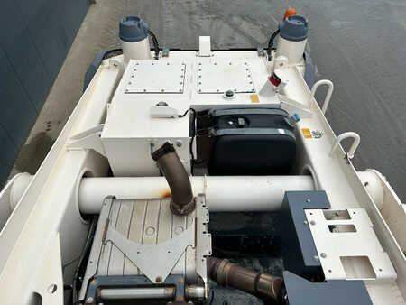 Outro 2016 WIRTGEN WR200XLi (17)