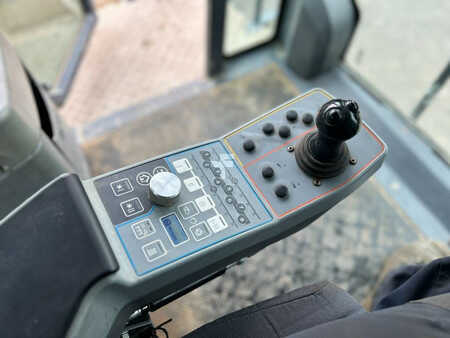 Outro 2016 WIRTGEN WR200XLi (24)