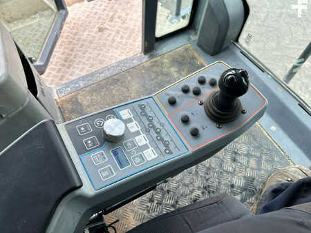 Outro 2016 WIRTGEN WR200XLi (4)