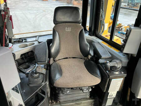 Grondschuivers 2018 Caterpillar D6T LGP (27)