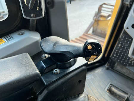 Grondschuivers 2018 Caterpillar D6T LGP (33)